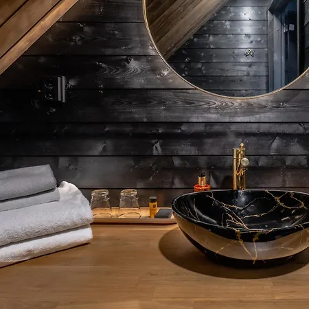 Resort Northern Lights Village Pyhae